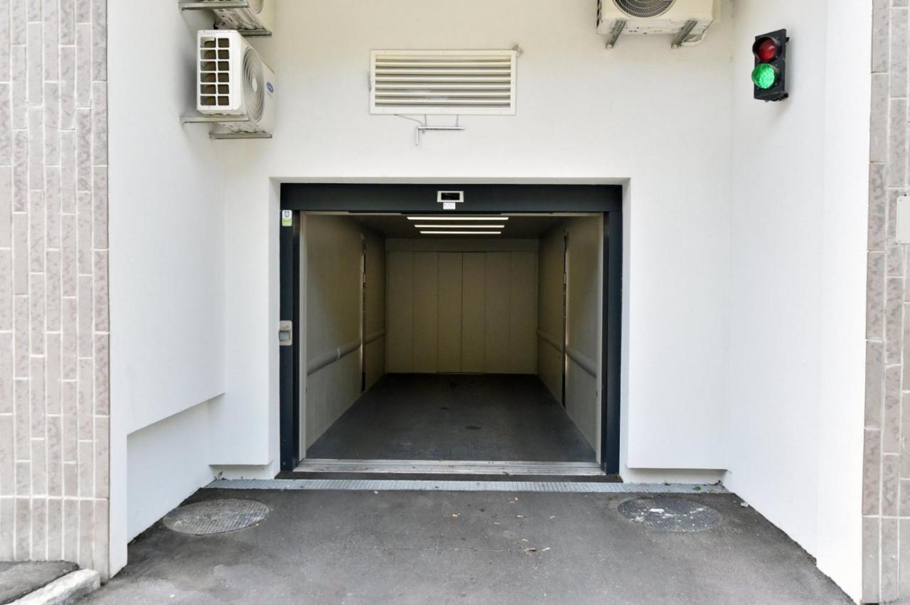 Tayson Square Dorcol New Location Free Garage Appartement Belgrado Buitenkant foto